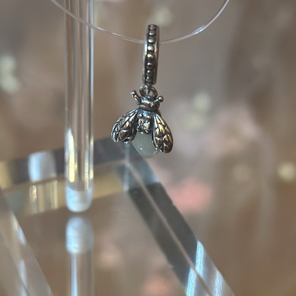 Firefly Charm Bottom Glows in Dark set in Sterling Silver S925 - Picture 5 of 7